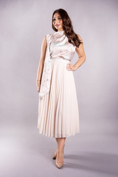 elegant creamy set Faya Boutique Jordan
